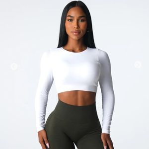 White Journey Long Sleeve Seamless Bra Top